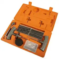 <p data-end="503" data-start="208">Punktering &auml;r alltid frustrerande &ndash; men med r&auml;tt utrustning blir det inget mer &auml;n en snabb paus l&auml;ngs v&auml;gen. <strong data-end="346" data-start="317">ARB Speedy Seal Series II</strong> &auml;r ett komplett reparationskit som g&ouml;r det m&ouml;jligt att laga upp till 40 <strong data-end="437" data-start="419">slangl&ouml;sa d&auml;ck</strong> direkt p&aring; plats &ndash; utan att ta bort d&auml;cket fr&aring;n fordon eller f&auml;lg.</p>

<p data-end="675" data-start="505">F&ouml;rpackat i en slitstark och <strong data-end="560" data-start="534">h&ouml;gsynlig orange v&auml;ska</strong> &auml;r detta kit en perfekt f&ouml;ljeslagare i ditt recovery-kit, oavsett om du k&ouml;r personbil, 4x4 eller n&aring;got d&auml;remellan.</p>

<p data-end="703" data-start="677"><strong data-end="703" data-start="677">Det h&auml;r ing&aring;r i kitet:</strong></p>

<ul>
	<li data-end="758" data-start="706"><strong data-end="739" data-start="706">Premium fj&auml;derst&aring;l-n&aring;lverktyg</strong> med gjutet handtag</li>
	<li data-end="790" data-start="761"><strong data-end="790" data-start="761">H&auml;rdad st&aring;lsk&auml;rare/reamer</strong></li>
	<li data-end="841" data-start="793"><strong data-end="841" data-start="793">40 st sj&auml;lvvulkaniserande reparationspluggar</strong></li>
	<li data-end="882" data-start="844"><strong data-end="858" data-start="844">Sm&ouml;rjmedel</strong> f&ouml;r enklare applicering</li>
	<li data-end="911" data-start="885"><strong data-end="911" data-start="885">T&auml;nger av h&ouml;g kvalitet</strong></li>
	<li data-end="952" data-start="914"><strong data-end="952" data-start="914">Reservventilstammar och ventillock</strong></li>
	<li data-end="967" data-start="955"><strong data-end="967" data-start="955">Knivblad</strong></li>
	<li data-end="985" data-start="970"><strong data-end="985" data-start="970">Insexnyckel</strong></li>
	<li data-end="1048" data-start="988"><strong data-end="1008" data-start="988">D&auml;cktrycksm&auml;tare</strong> av blyertspennmodell med dubbla chuckar</li>
</ul>

<p></p>
