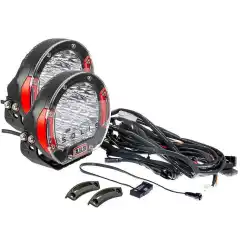 <p data-end="311" data-start="267"><strong data-end="311" data-start="267">Kompromissl&ouml;s prestanda i kompakt format</strong></p>

<p data-end="620" data-start="313"><strong data-end="353" data-start="313">ARB Intensity Solis Flood/Spot Combo</strong> &auml;r n&auml;sta generation k&ouml;rljus &ndash; utvecklade och tillverkade fr&aring;n grunden i ARB:s anl&auml;ggning i Melbourne. Med avancerad <strong data-end="493" data-start="470">OSRAM LED-teknologi</strong>, <strong data-end="525" data-start="495">egenutvecklade optiksystem</strong> och ett kompaktare format erbjuder Solis-serien maximal prestanda f&ouml;r b&aring;de bredd och r&auml;ckvidd.</p>

<p data-end="981" data-start="622">Ljuset &auml;r tillg&auml;ngligt med dedikerad <strong data-end="686" data-start="659">spot- eller flood-optik</strong> och levereras med <strong data-end="741" data-start="705">utbytbara r&ouml;da och svarta bezels</strong> f&ouml;r att matcha din stil. Genom att kombinera kraftfull belysning med en <strong data-end="851" data-start="814">digital touchkontroll f&ouml;r dimning</strong>, f&aring;r du total kontroll &ndash; antingen via medf&ouml;ljande kontrollpanel eller genom full integration med <strong data-end="970" data-start="949">ARB LINX-systemet</strong> (tillval).</p>

<p data-end="1219" data-start="983">Konstruktionen &auml;r byggd f&ouml;r att t&aring;la extrema f&ouml;rh&aring;llanden. Den <strong data-end="1078" data-start="1046">tryckgjutna aluminiumkroppen</strong> fungerar som en stor v&auml;rmeavledare som, tillsammans med ARB:s <strong data-end="1166" data-start="1141">aktiva v&auml;rmehantering</strong>, garanterar l&aring;ng livsl&auml;ngd och konsekvent prestanda.</p>

<p data-end="1535" data-start="1221">Optiken &auml;r helt utvecklad av ARB:s ingenj&ouml;rer och finjusterad f&ouml;r att ge <strong data-end="1348" data-start="1294">maximalt ljusfl&ouml;de utan "hot spots" eller spilljus</strong> &ndash; allt f&ouml;r att minska &ouml;gontr&ouml;tthet och &ouml;ka k&ouml;rkomfort vid l&aring;nga nattk&ouml;rningar. Solis &auml;r ett f&ouml;rstklassigt val f&ouml;r dig som kr&auml;ver kompromissl&ouml;s kvalitet i b&aring;de r&auml;ckvidd och ljusspridning.</p>
