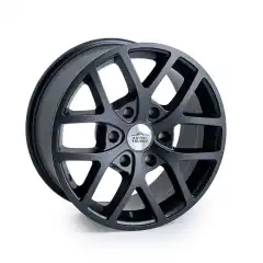 <p>Vår nyutvecklade Arctic Trucks aluminiumfälg för <strong>AT32</strong>, kallad <em>Dernier</em>, vilket är ett synonym för <em>uppdaterad</em>.</p>
<br>
<br>
<strong>Passar Toyota Hilux AT32 från 2016+</strong>