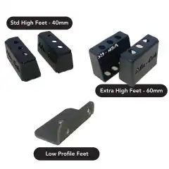 <p>Alu-Cab føttene finnes i tre forskjellige høyder for å kunne tilpasses de forskjellige takene eller bruken av takstativ.<br><br>Tidligere har 40 mm vært standard, men vi ser flere har bruk for å tilpasse lasteskinnene til andre formål.<br>Takskinnene fra Alu-Cab er 25 mm høye.<br><br><strong>OBS! Low profile er blanke, ikke sorte som på bildet<br>Selges i sett à 4 stk</strong></p>